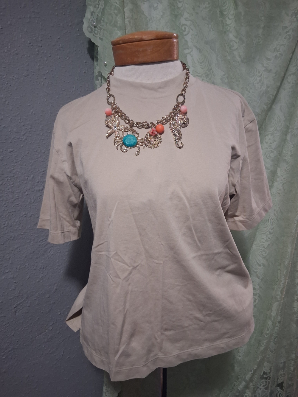 Uniqlo Light Beige Short Sleeve Crewneck Tee